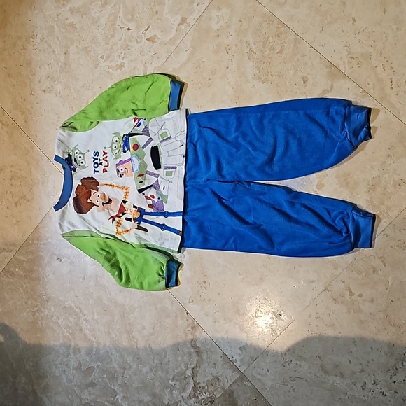 PAJAMA BUNDLE - Picture 5 of 6